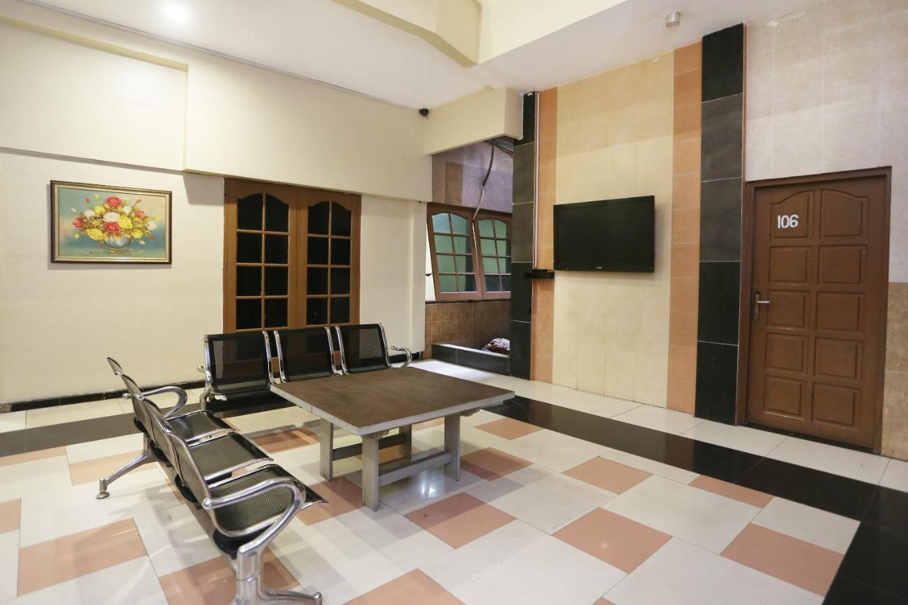 Melati Spot On 2358 Aster Homestay מראה חיצוני תמונה