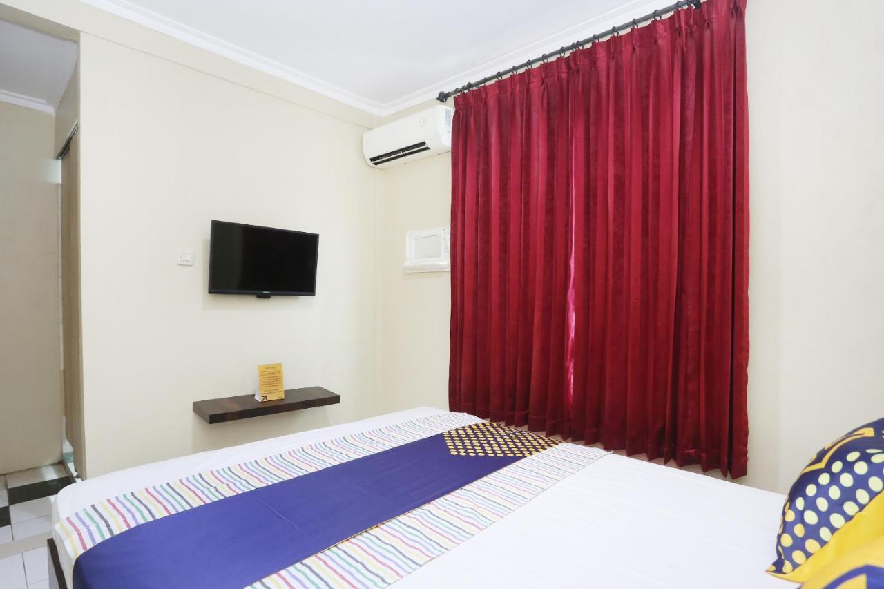 Melati Spot On 2358 Aster Homestay מראה חיצוני תמונה