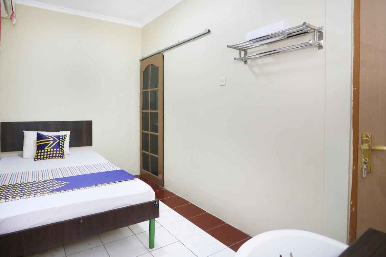 Melati Spot On 2358 Aster Homestay מראה חיצוני תמונה