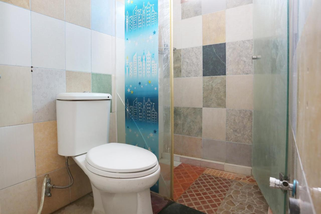 Melati Spot On 2358 Aster Homestay מראה חיצוני תמונה