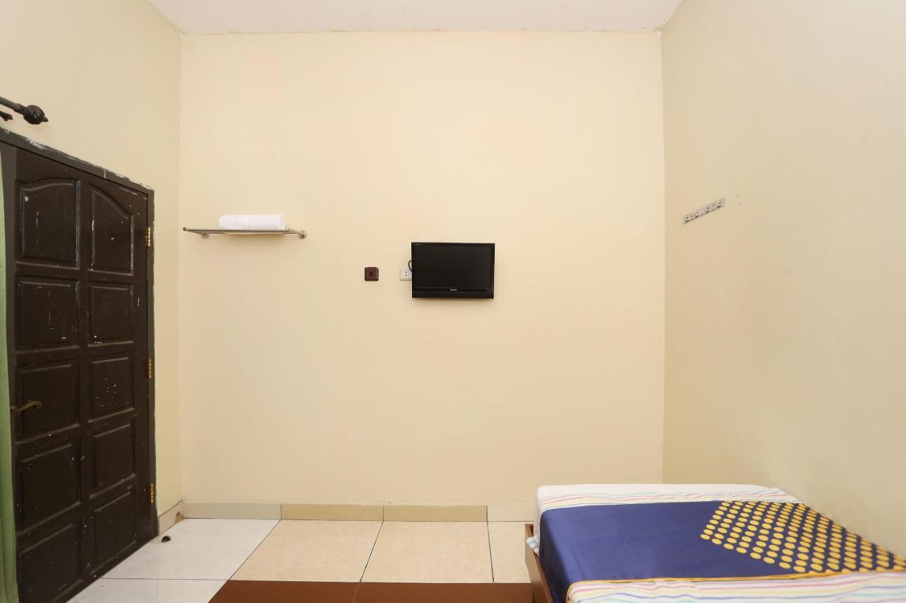 Melati Spot On 2358 Aster Homestay מראה חיצוני תמונה